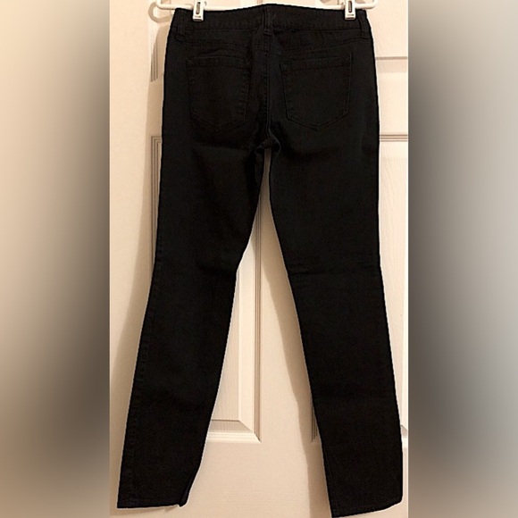 🖤 Super Soft Low Rise Tapered Black Cotton Forever 21 Pants size 26/30 - Picture 2 of 4